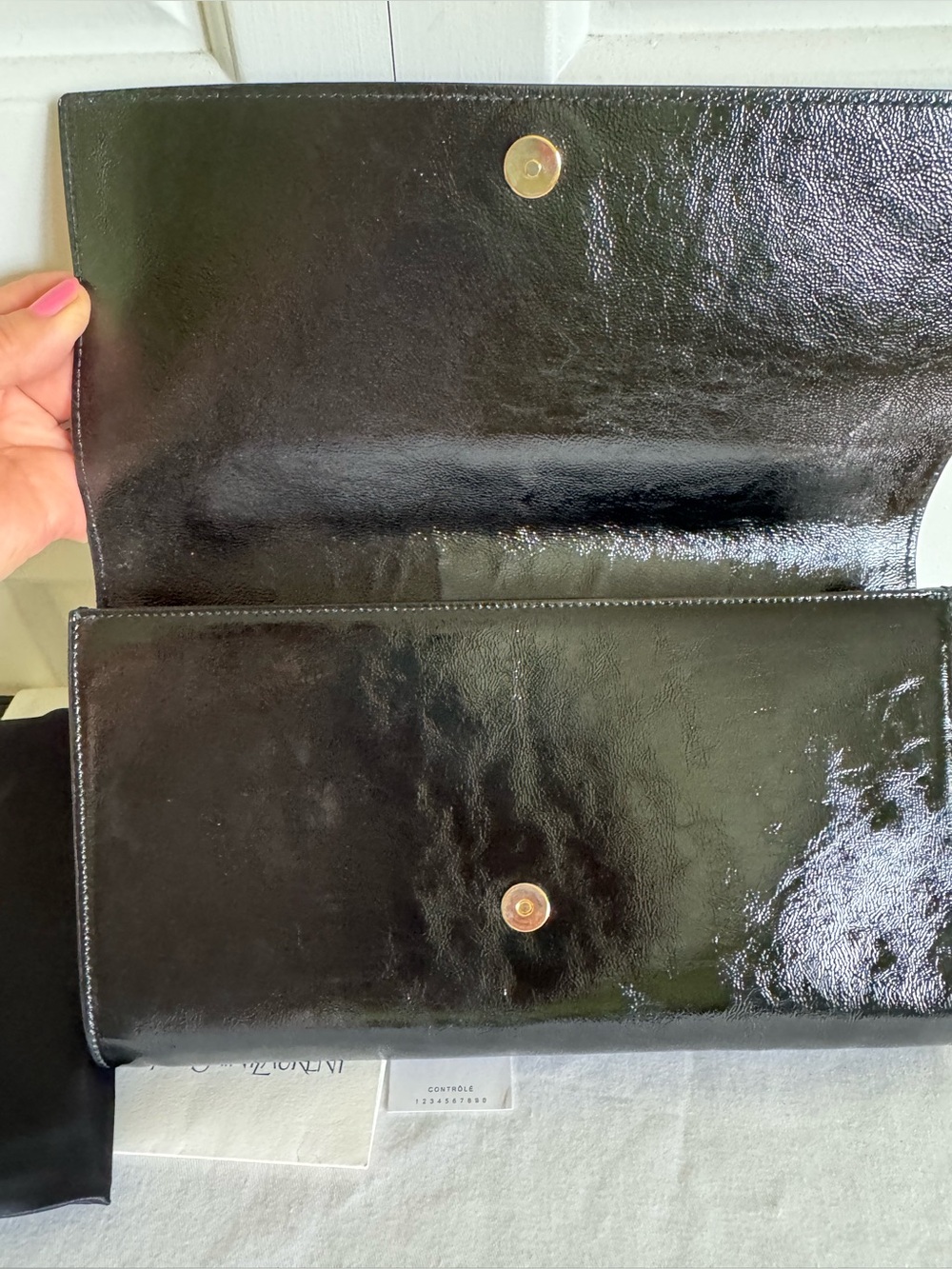 Yves Saint Laurent Black Patent Envelope Clutch Mint - Picture 4 of 13